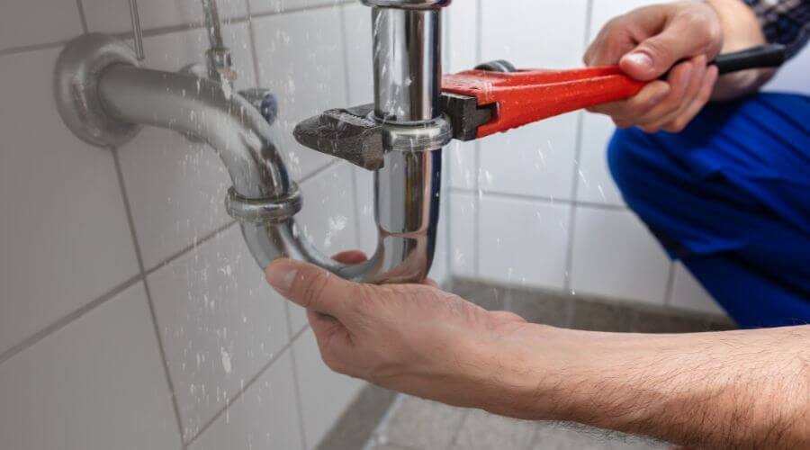 Expert burst pipe repair services in Beulah, MI